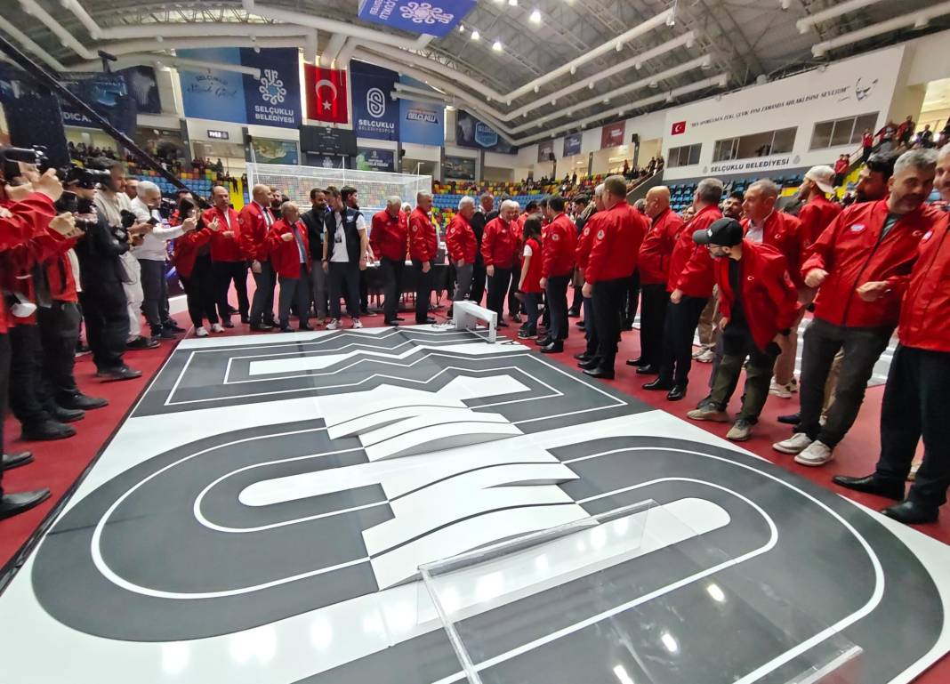Konya'da robot savaşları başladı! TEKNOSEL 2026’da kıyasıya rekabet 24